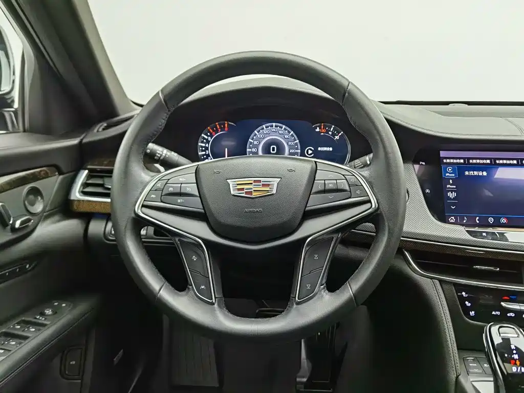 Фото 11 - Cadillac CT6