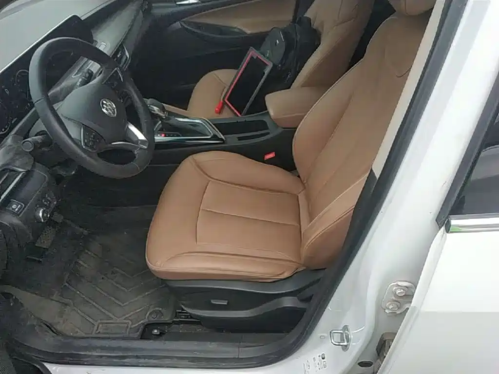 Buick GL6 2021 323T Mild Hybrid Connected Luxury фото 15