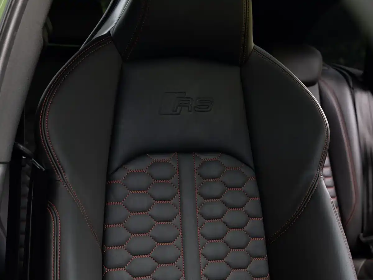 Audi RS 4 2019 RS 4 2.9T Avant фото 4