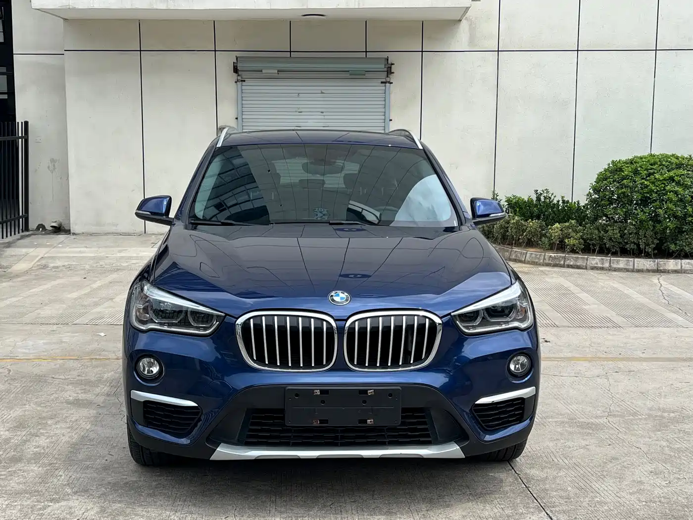 BMW X1 2018 sDrive18Li Premium Model фото 2