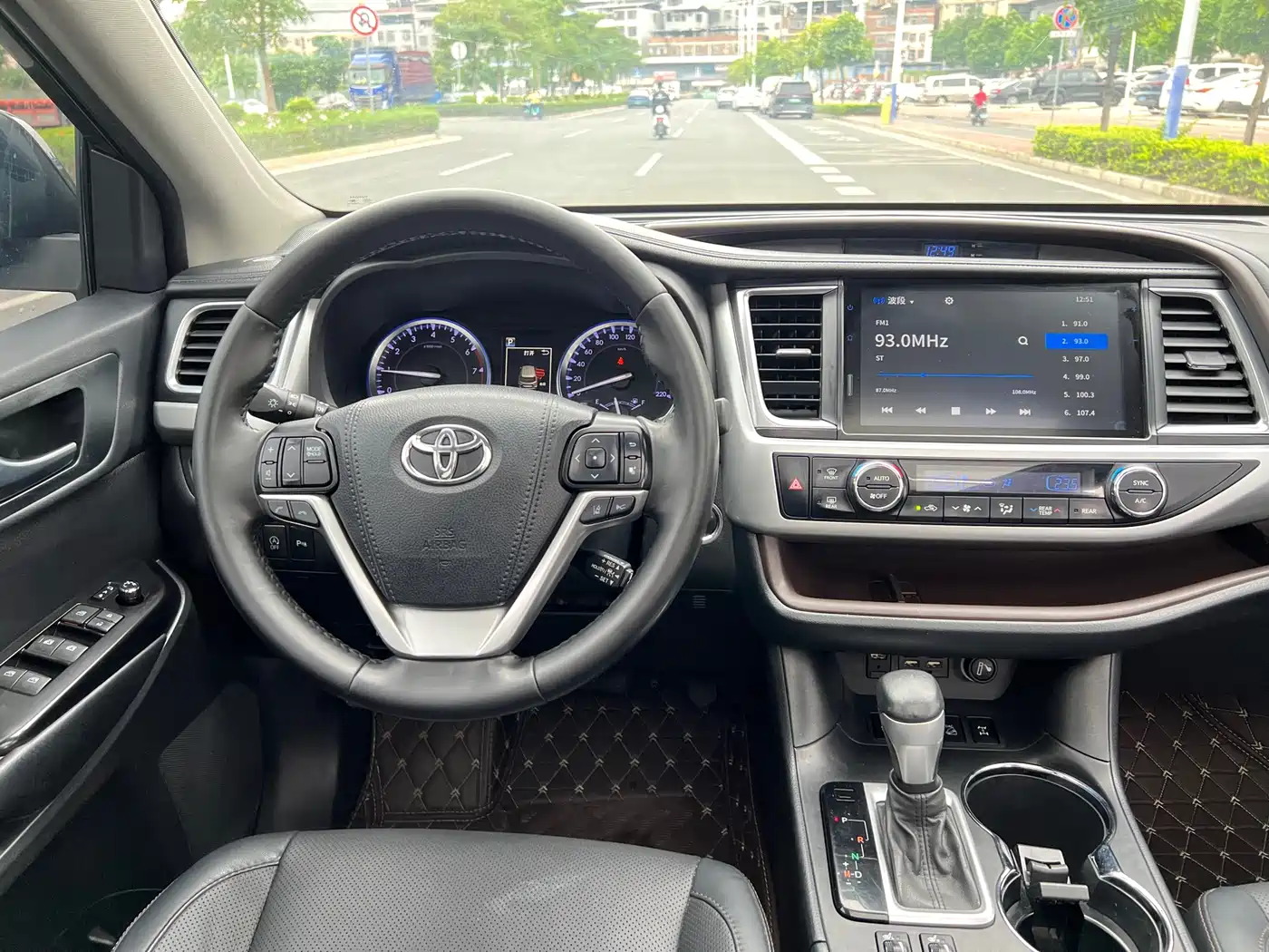 Toyota Highlander 2021 2.0T AWD Luxury 7-Seater фото 21