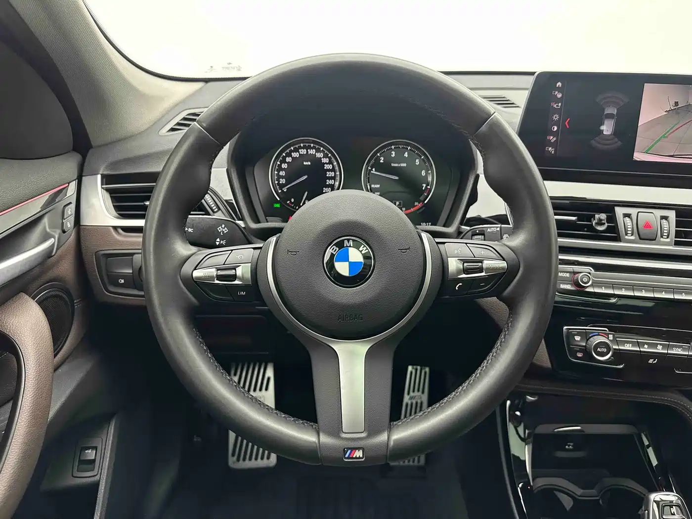 BMW X1 2020 sDrive20Li Premium Edition фото 15