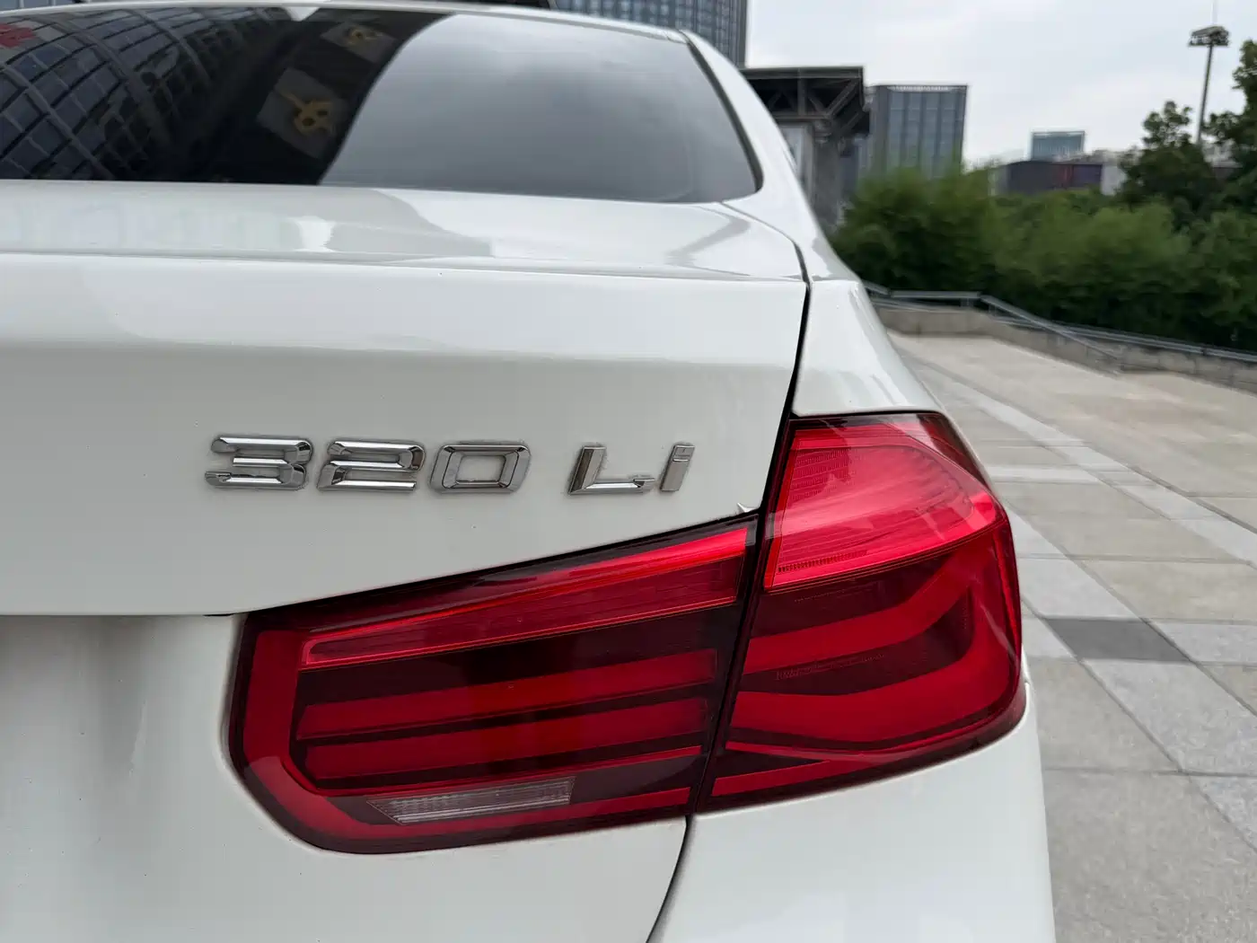 BMW 3 Series 2018 320Li Leading M Sport Package фото 10