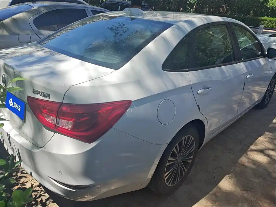 Buick Excelle 2016 Model 18T Dual-Clutch Luxury фото 3