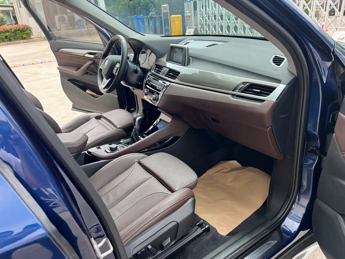 BMW X1 2018 sDrive18Li Premium Model фото 19
