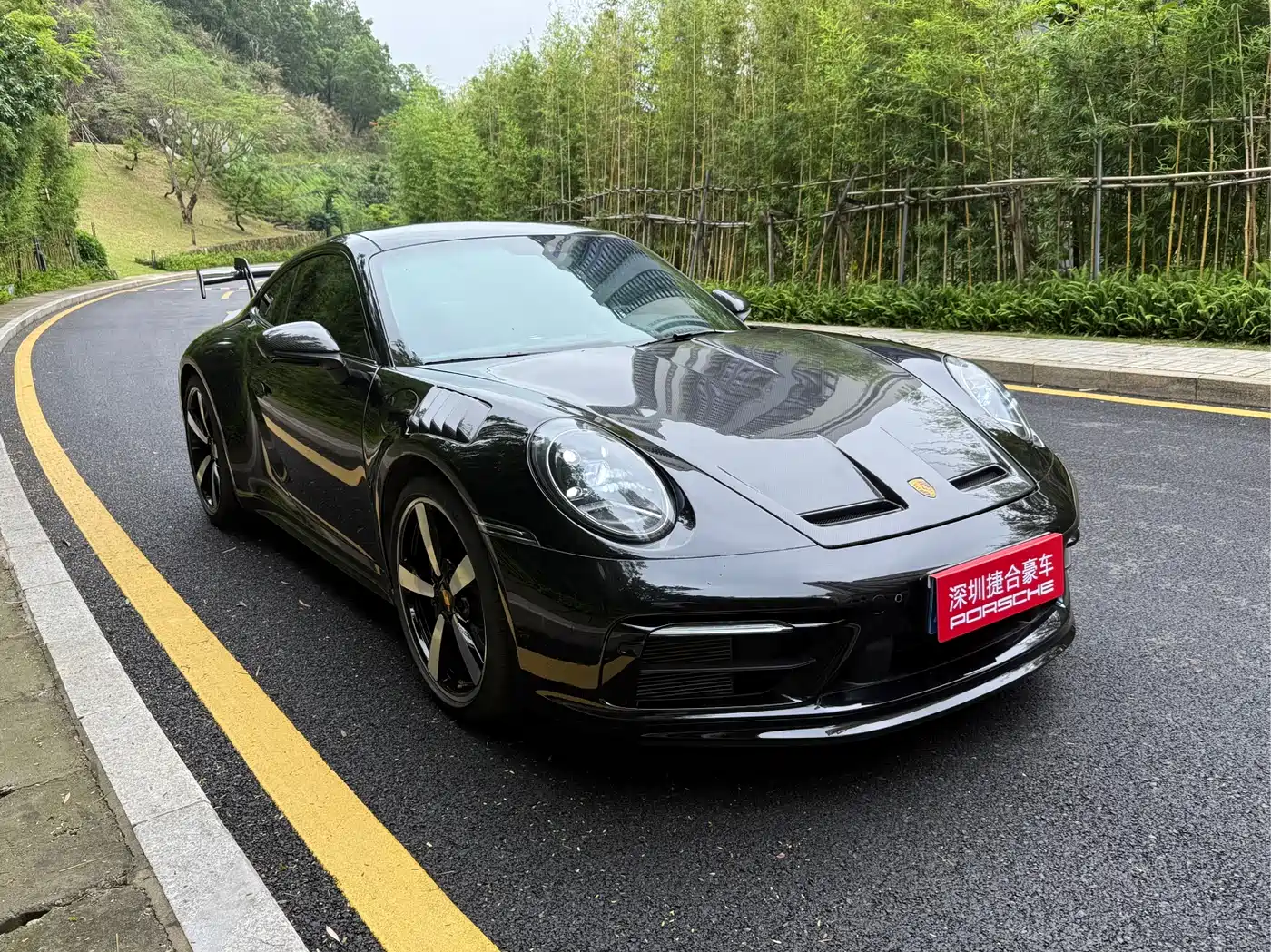 Porsche 911 2023 Carrera 3.0T фото 3
