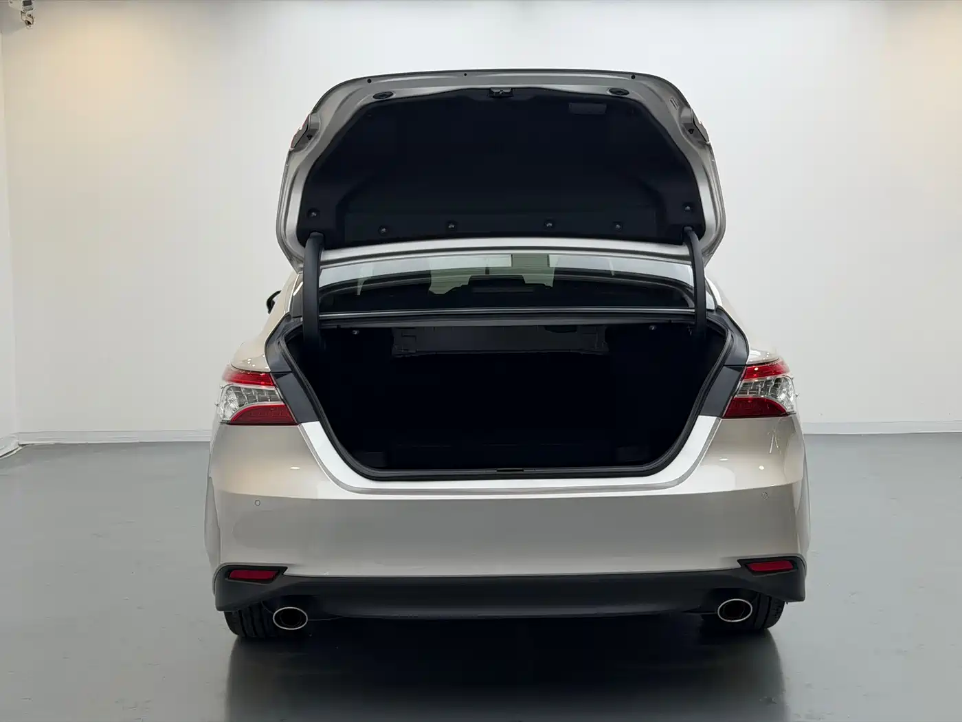 Toyota Camry 2019 Facelift 2.5G Luxury Edition фото 14