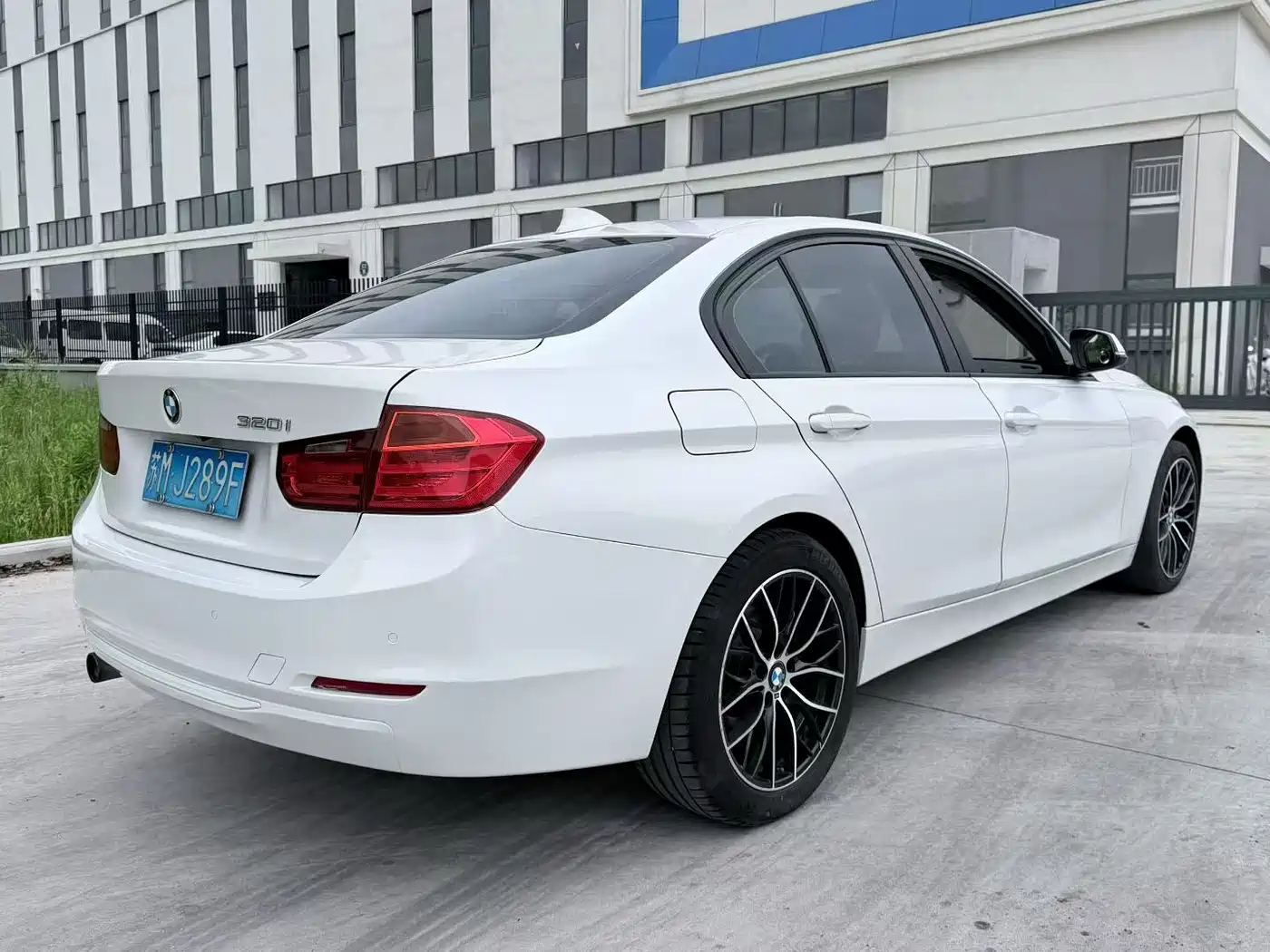 BMW 3 Series 2015 320i Super Joy Fashion фото 7
