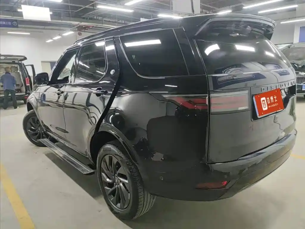 Land Rover Discovery 2023 Facelift 360PS R-Dynamic S фото 5