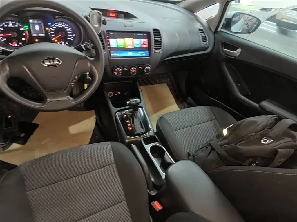 Kia K3 2016 1.6L Automatic GL фото 14