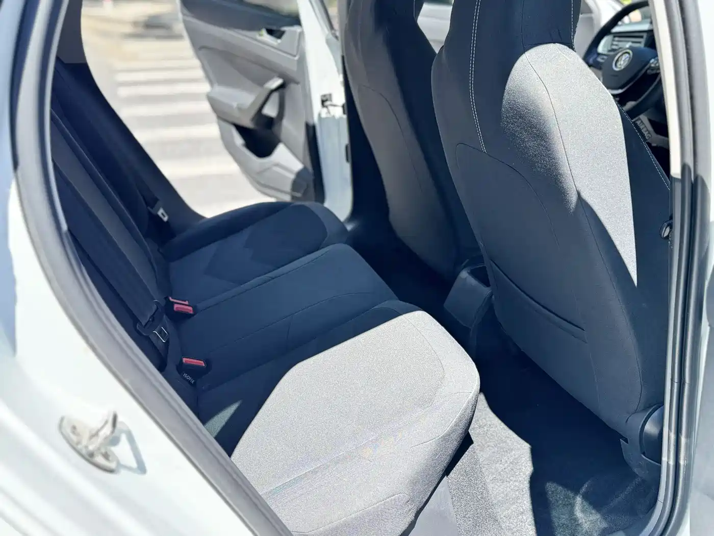 Volkswagen Polo 2023 Facelift Plus 1.5L Auto Joyful Living Edition фото 11