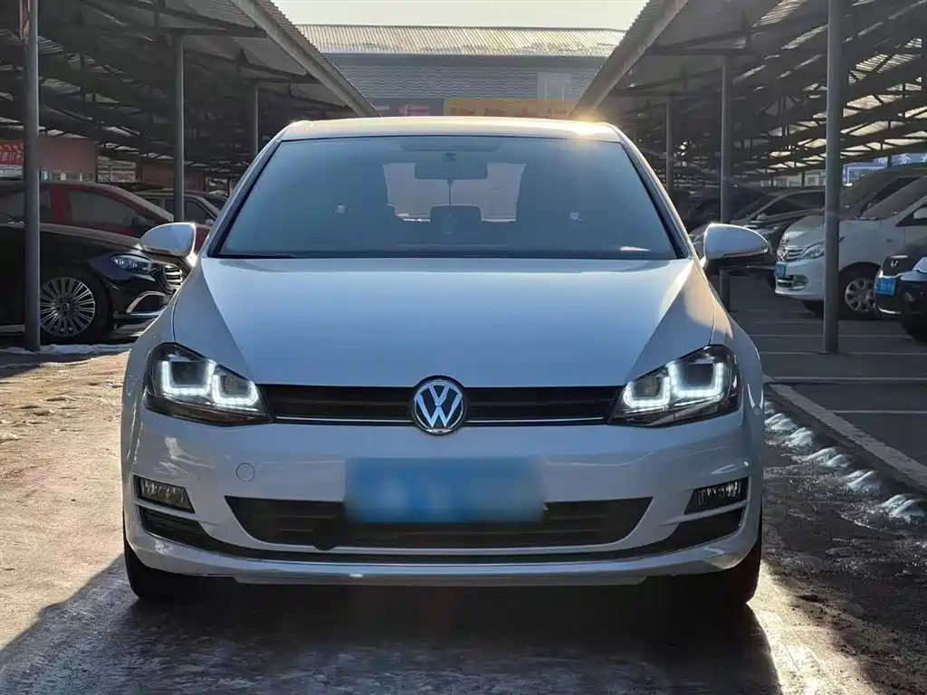 Volkswagen Golf 2015 1.4TSI Automatic Comfort фото 3