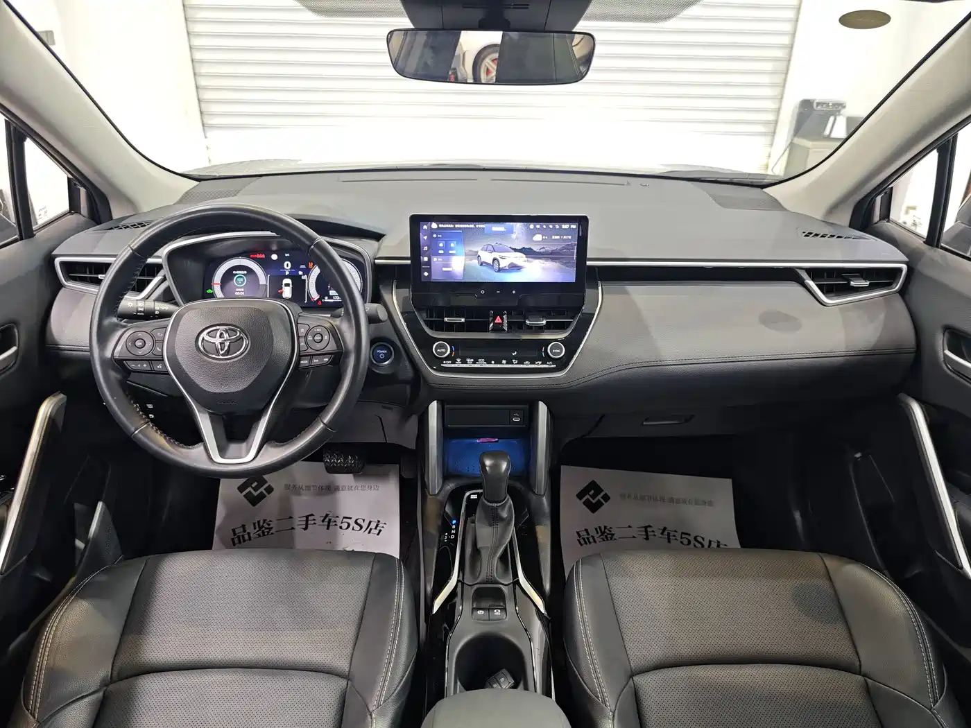 Toyota Frontlander 2023 2.0L Smart Hybrid Dual Engine Prestige Edition фото 15