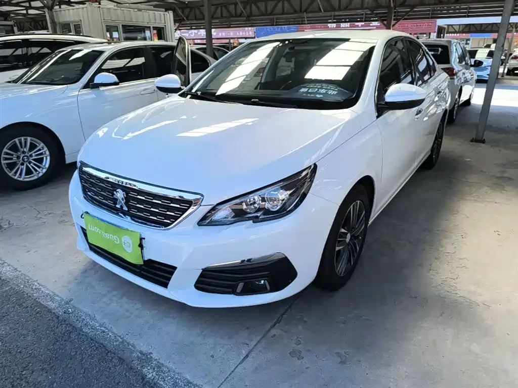 Peugeot 308 2016 1.6L Automatic Luxury фото 2