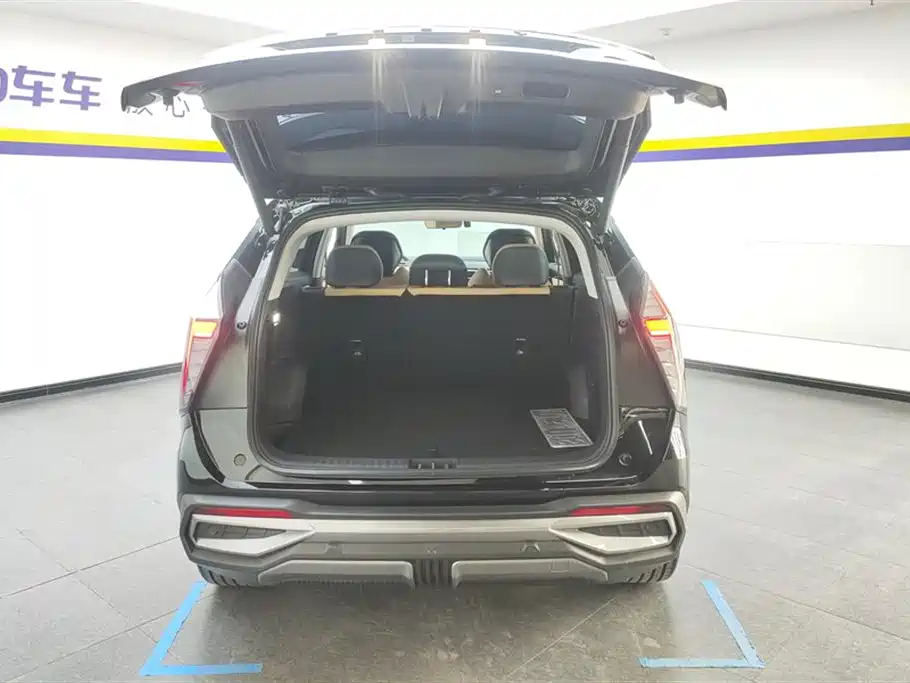 GEELY AUTOMOBILE BOYUE L