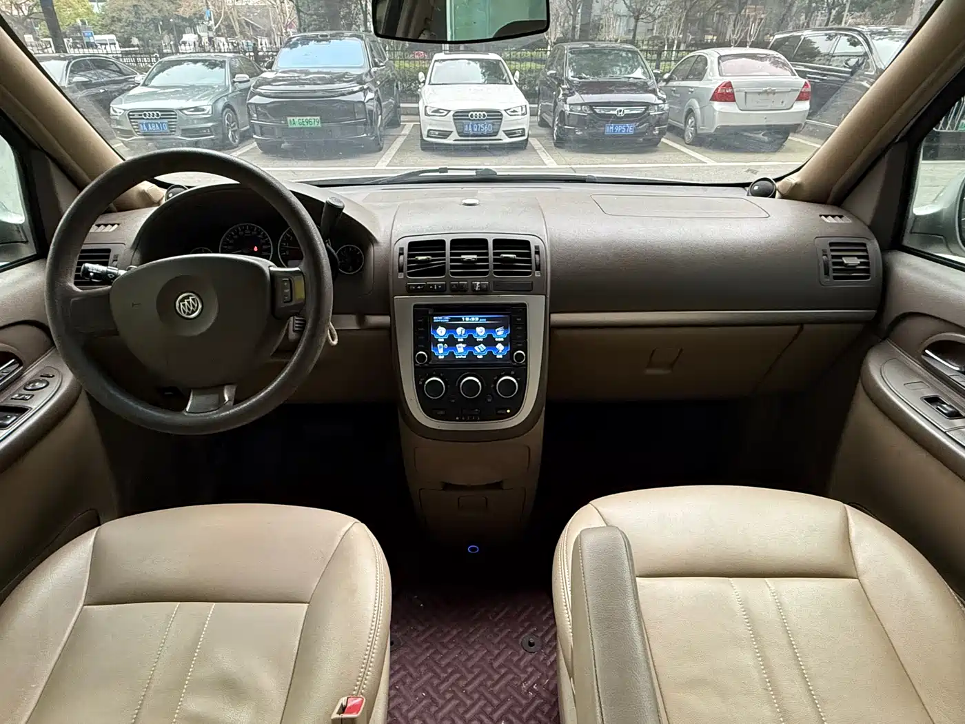 Buick GL8 2014 2.4L Classic Edition фото 8
