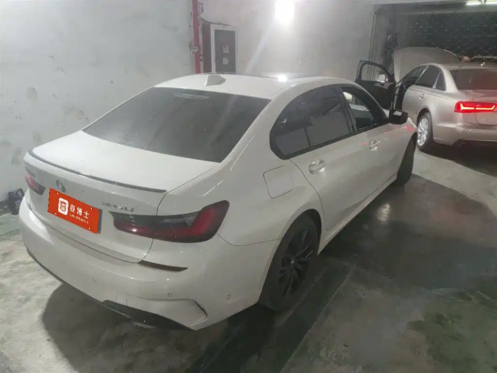 BMW 3 Series 2022 Facelift 325Li M Sport Shadow Edition фото 3