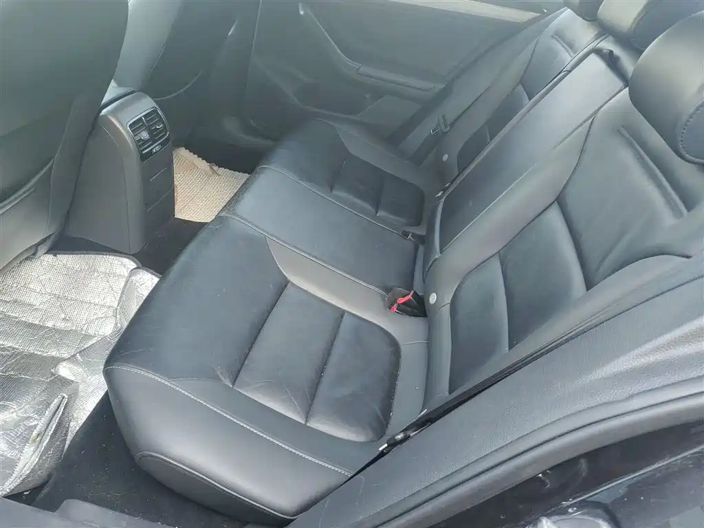 Volkswagen Sagitar 2015 230TSI Automatic Comfort фото 13