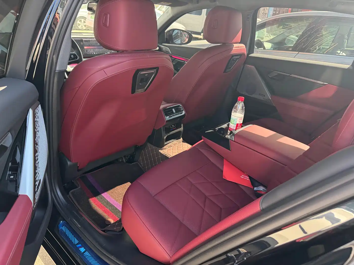 BMW 5 Series 2025 530Li Leading Luxury Package фото 10