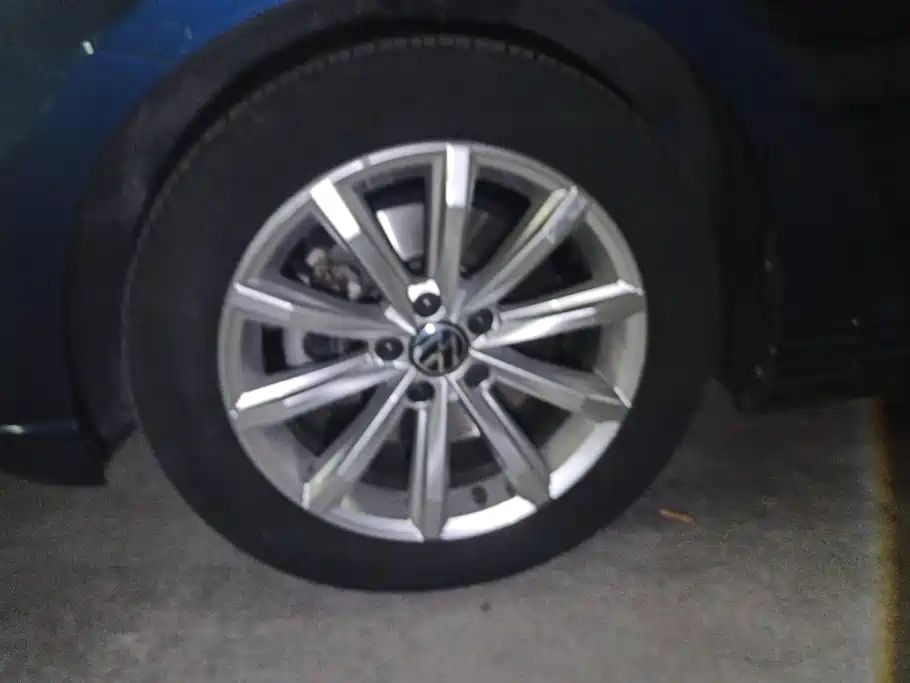 Volkswagen Weilan 2022 2021 2.0T Comfort Edition