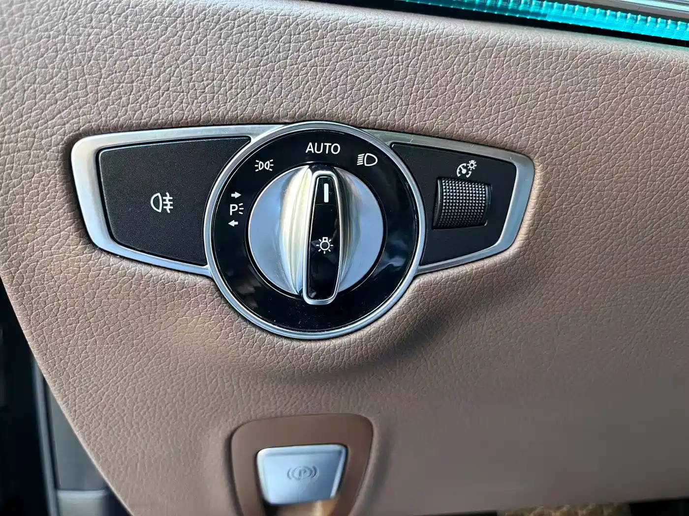 Mercedes-Benz E-Class 2019 Facelift E 300 L Sport Fashion фото 6