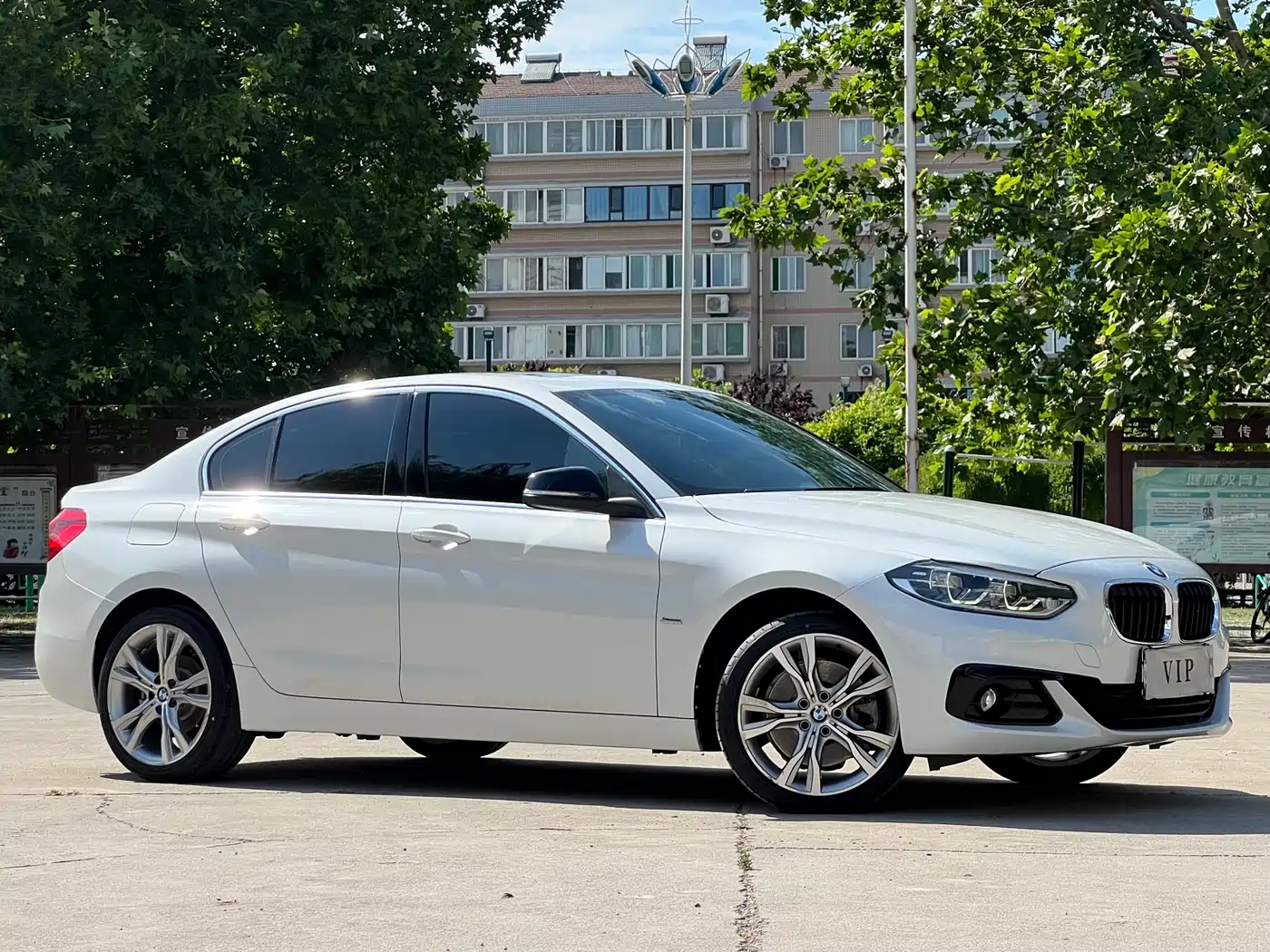 BMW 1 Series 2018 120i Design Package фото 3