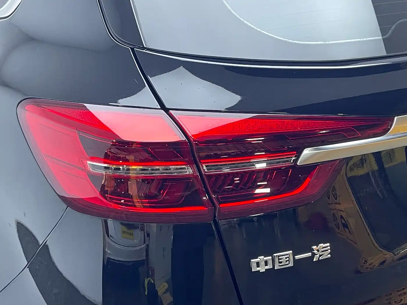 Hongqi HS5 2022 2.0T Smart Connect Premium Edition фото 12