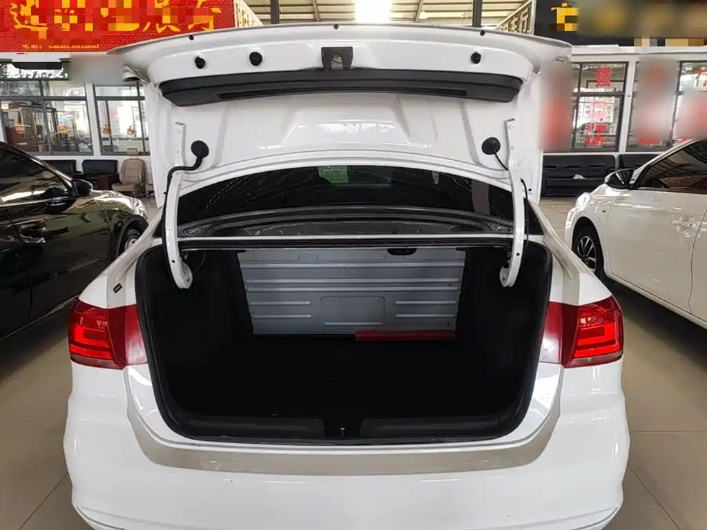Volkswagen Santana 2021 1.5L Automatic Trend Edition фото 19