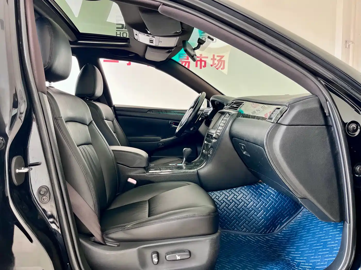 Toyota Crown 2005 Model 3.0L Royal Saloon фото 11