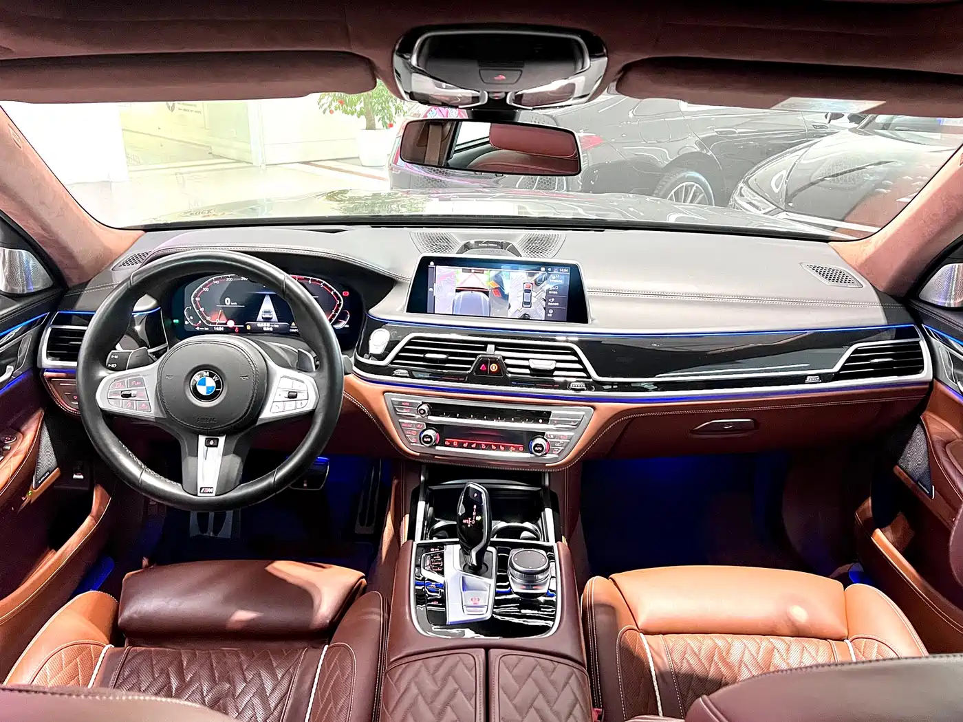 BMW 7 Series 2019 Facelift 740Li xDrive Executive Luxury Package фото 8