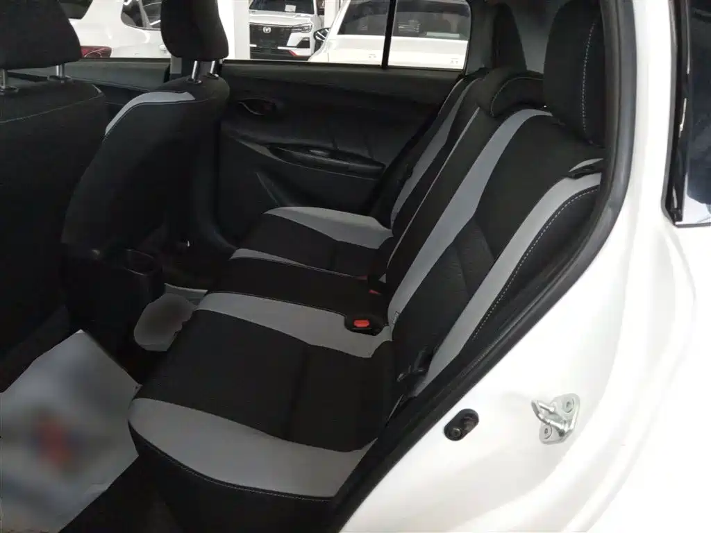 Toyota YARiS L Zhi Xuan 2022 Zhi Xuan X 1.5L CVT Leading PLUS Edition фото 17