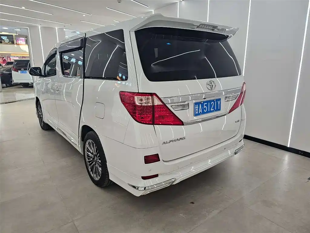 Toyota Alphard 2012 3.5L Premium Edition фото 3