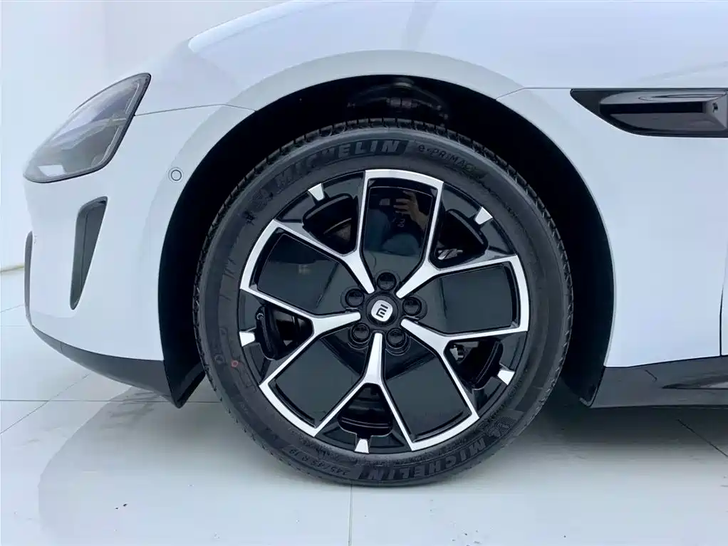 Xiaomi Auto Xiaomi SU7 2024 RWD Ultra Long Range Advanced Smart Driving Pro Edition фото 6