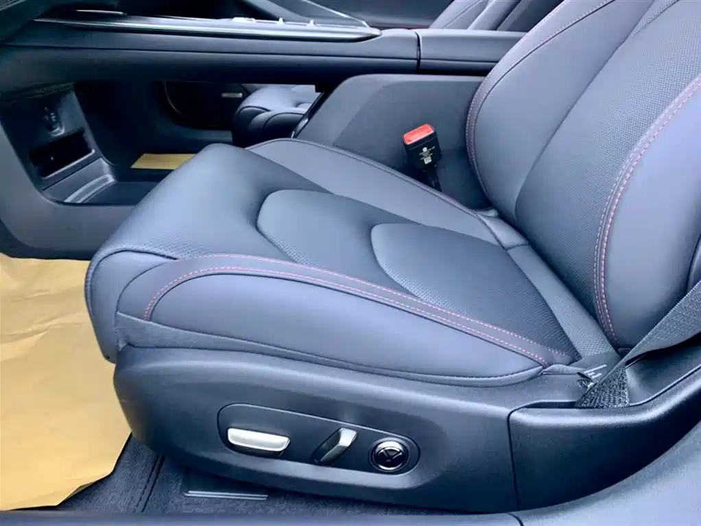 Xiaomi Auto Xiaomi SU7 2024 RWD Ultra Long Range Advanced Smart Driving Pro Edition фото 29