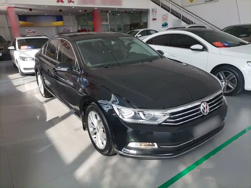 Volkswagen Magotan 2019 330TSI DSG Luxury Class China VI фото 22
