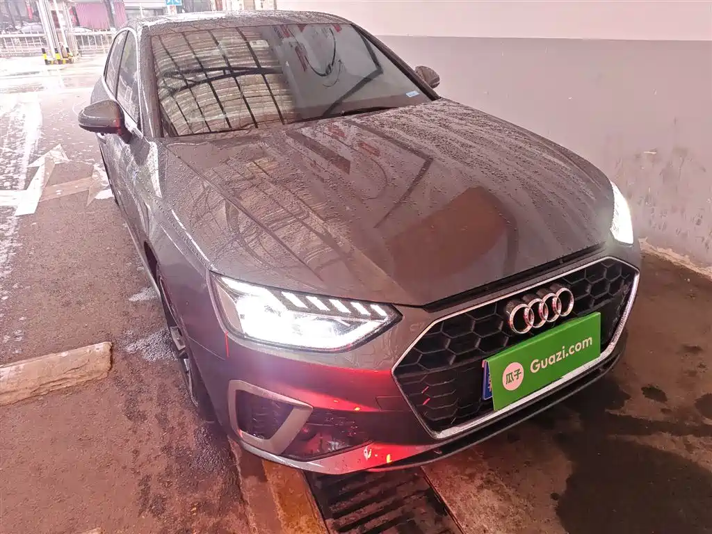 Audi A4L 2021 40 TFSI Premium Life Edition фото 23