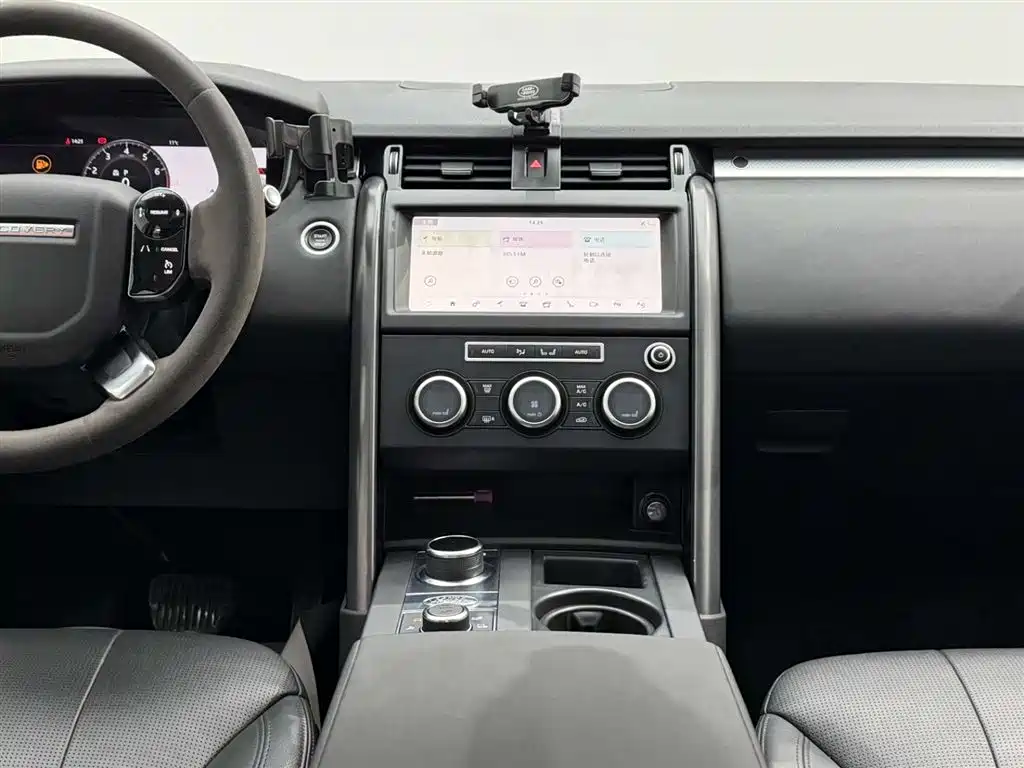 Land Rover Discovery 2020 3.0 SC V6 30th Anniversary Special Edition фото 26