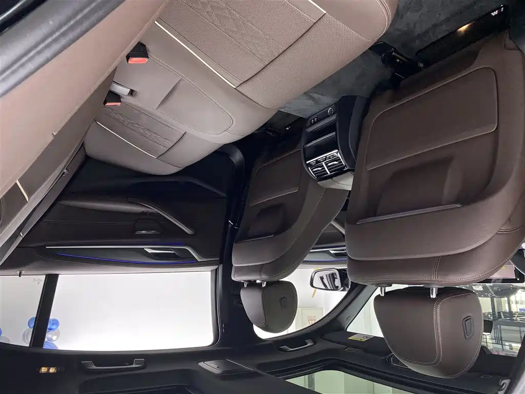 BMW 5 Series 2022 Facelift 530Li Leading M Sport Package фото 7