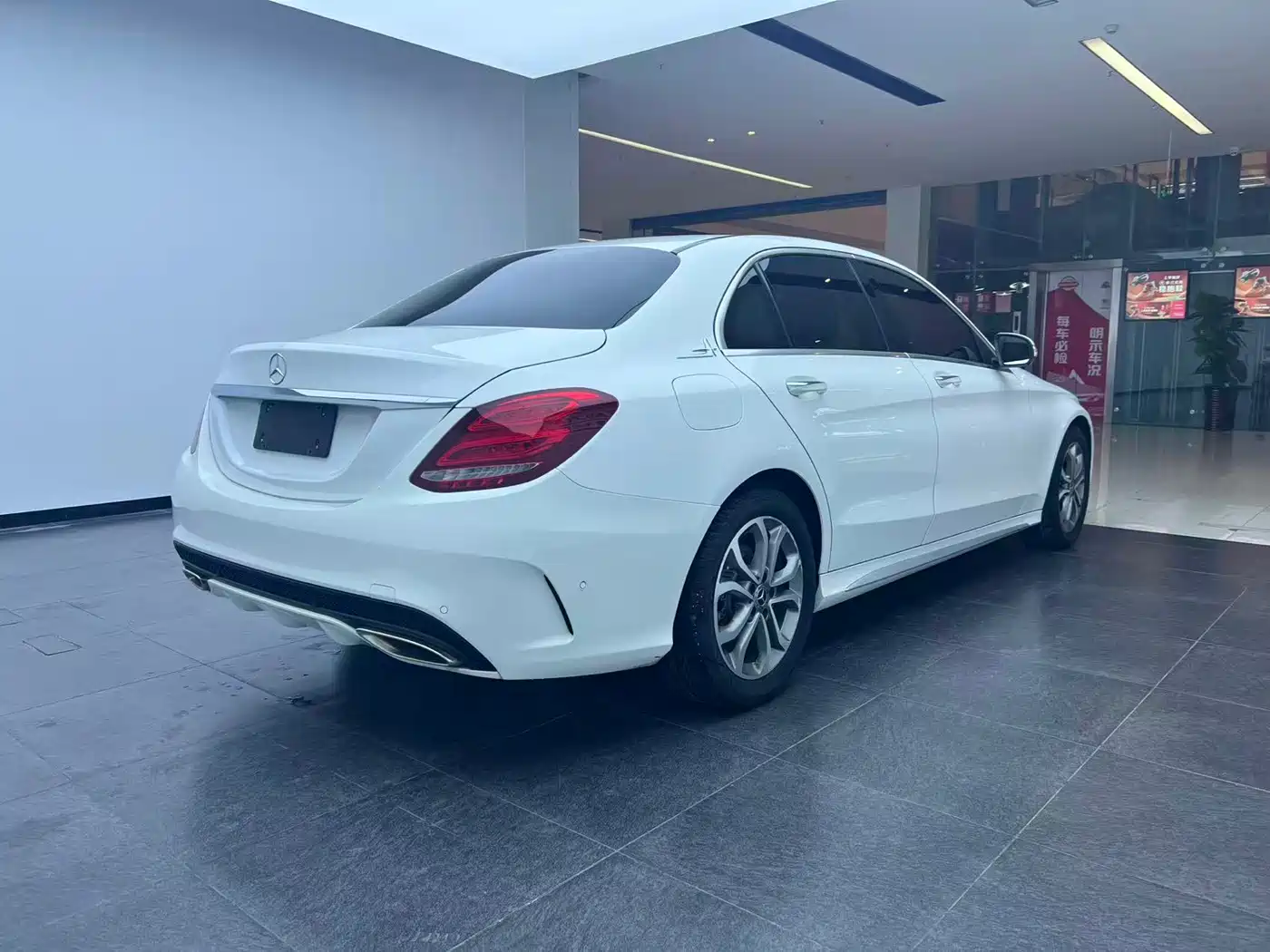 Mercedes-Benz C-Class 2017 Facelift C 180 L Fashion Sport Edition фото 5
