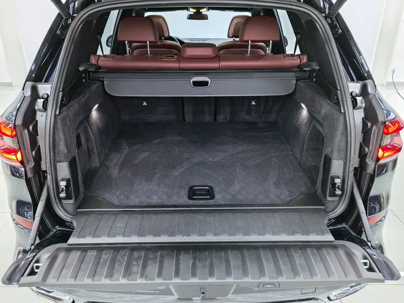 BMW X5 2022 Facelift xDrive 40Li M Sport Package фото 21