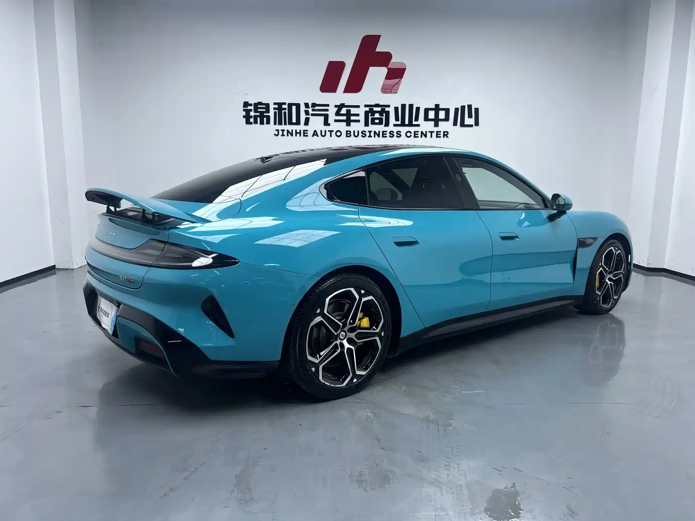 Xiaomi Auto Xiaomi SU7 2024 2024 AWD Extended Range Advanced Smart Driving Max Edition