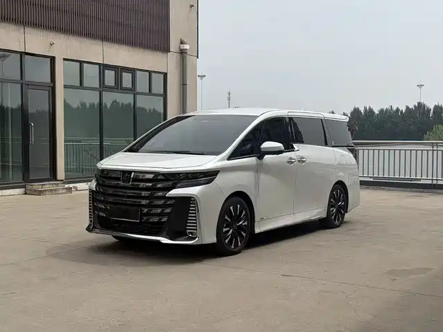 Toyota Vellfire 2024 Crown Hybrid 2.5L Executive Premium Edition