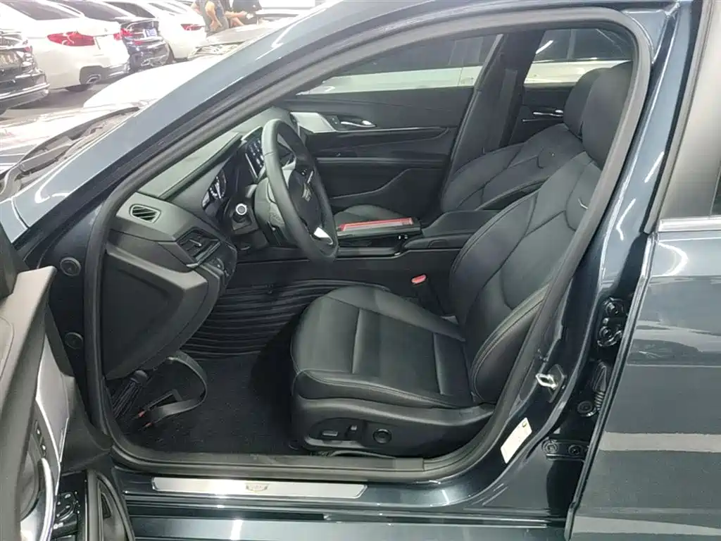 Cadillac CT4 2022 28T Luxury Model фото 15
