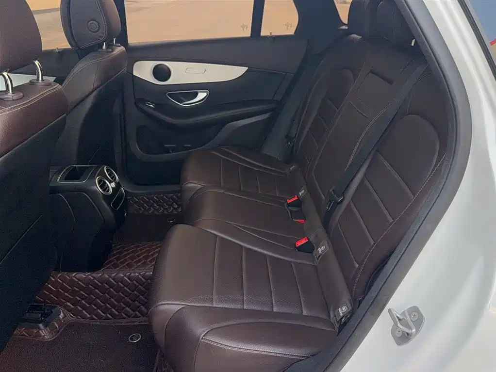 Mercedes-Benz GLC 2022 Facelift III GLC 260 L 4MATIC Dynamic фото 14