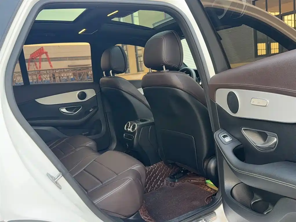 Mercedes-Benz GLC 2022 Facelift III GLC 260 L 4MATIC Dynamic фото 19