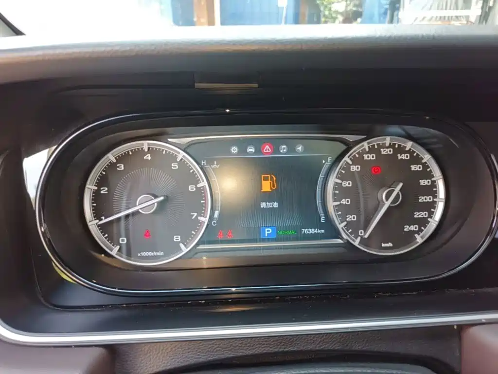 صورة 12 - GAC Trumpchi Trumpchi M6