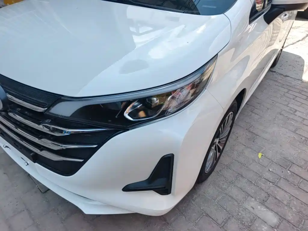 صورة 24 - GAC Trumpchi Trumpchi M6