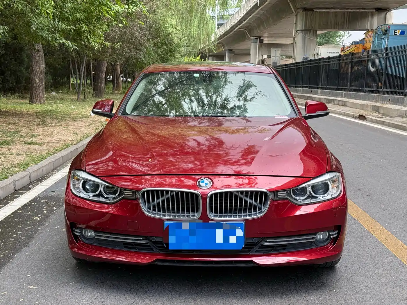 BMW 3 Series 2014 320Li Luxury Design Package фото 2