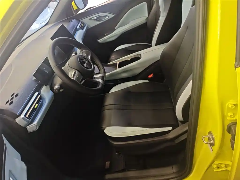 BYD Seagull 2024 Glory Edition 305km Freedom Edition фото 15
