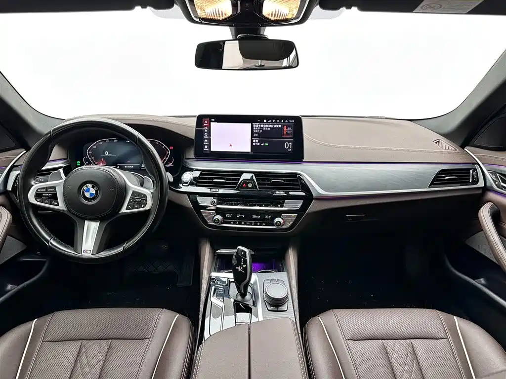 BMW 5 Series 2021 530Li Leading M Sport Package фото 10